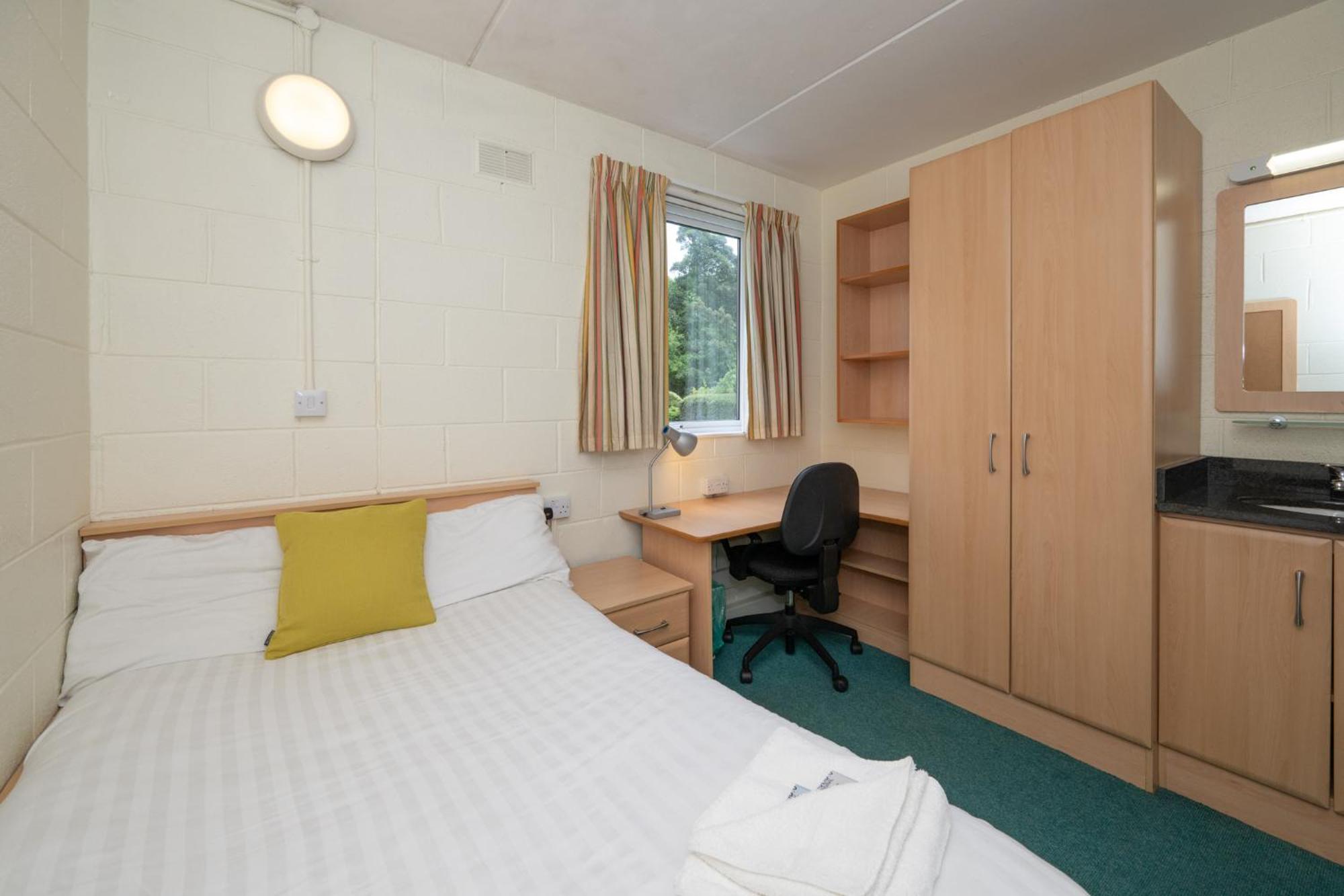 Castlewhite - Ucc Summer Beds Cork Extérieur photo